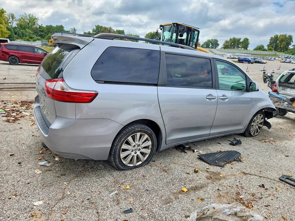 2016 TOYOTA SIENNA — PSRA