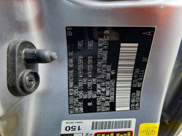 2016 TOYOTA SIENNA — VINS