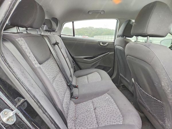 2018 HYUNDAI IONIQ SEL, SEL w/Tech (HEV) — PSRS