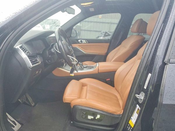 2019 BMW X5 xDrive40i — DENT