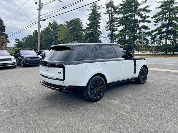 2023 LAND ROVER RANGE ROVER SE