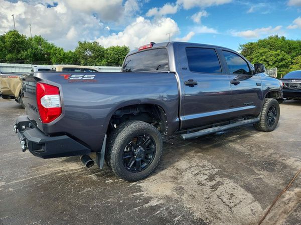 2021 TOYOTA TUNDRA SR5 grade — PSRA