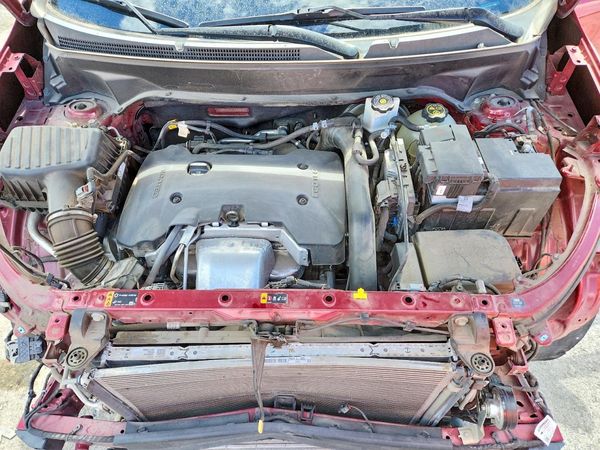 2020 CHEVROLET EQUINOX Premier (2LZ) — Engine bay