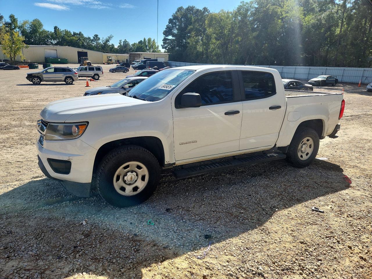 2019 CHEVROLET COLORADO Work Truck — Front 3/4