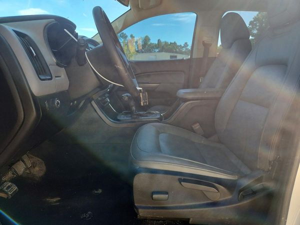 2019 CHEVROLET COLORADO Work Truck — DENT