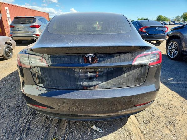 2018 TESLA MODEL 3 — DIRR