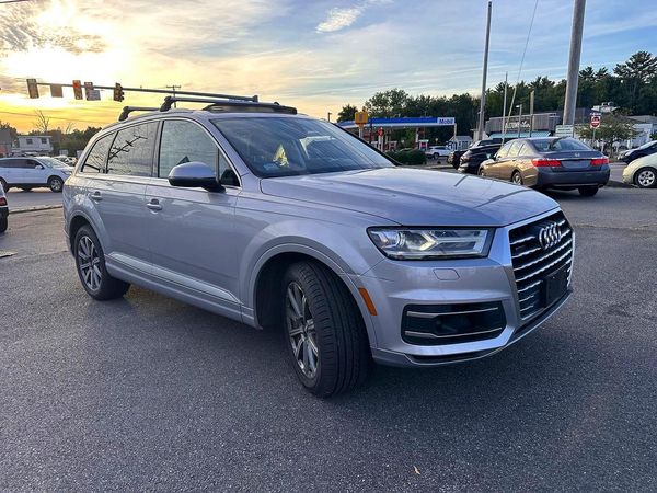 2018 AUDI Q7