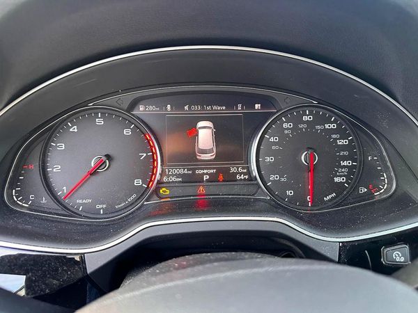 2018 AUDI Q7 quattro Premium Plus
