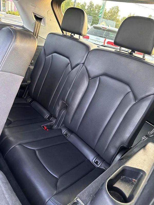 2018 AUDI Q7 quattro Premium Plus