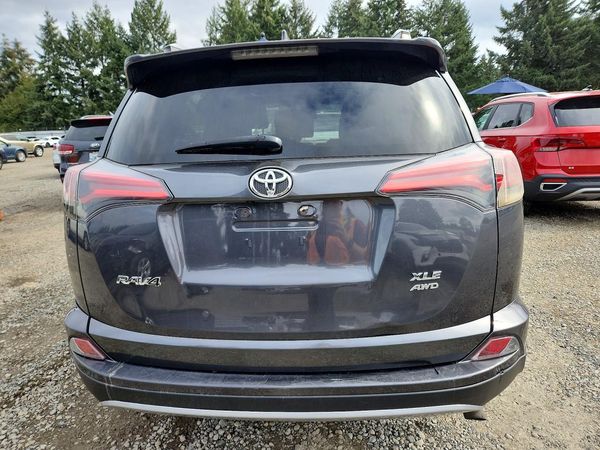 2018 TOYOTA RAV4 Adventure/XLE — DIRR