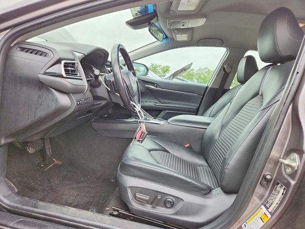 2018 TOYOTA CAMRY L/LE/SE/XLE — DENT