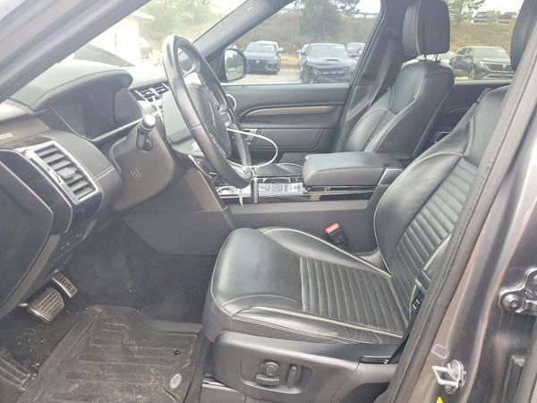 2018 LAND ROVER DISCOVERY HSE Luxury — DENT