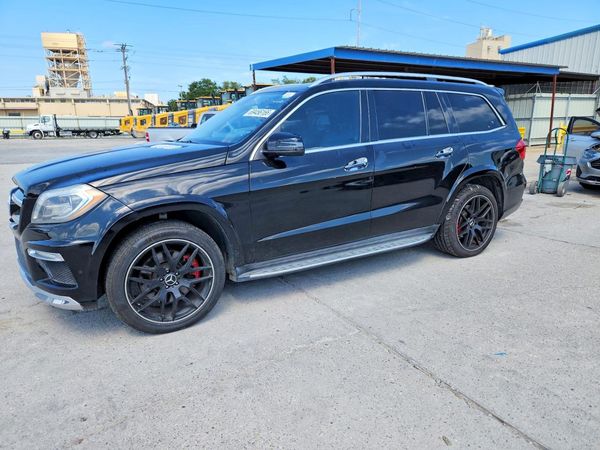 2015 MERCEDES-BENZ GL — DSFA — Front 3/4