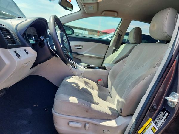 2013 TOYOTA VENZA — DENT