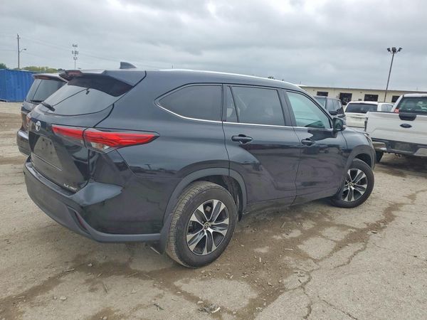 2021 TOYOTA HIGHLANDER XLE — PSRA
