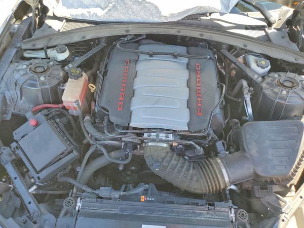 2021 CHEVROLET CAMARO 1LZ/1SS — Engine bay