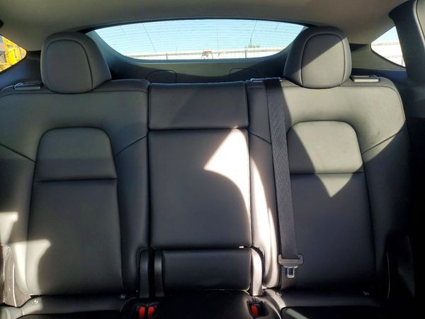 2022 TESLA MODEL Y — SUVN