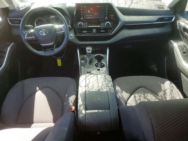 2021 TOYOTA HIGHLANDER LE — CKPT