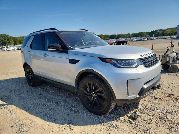 2018 LAND ROVER DISCOVERY HSE Luxury — Passenger 3/4