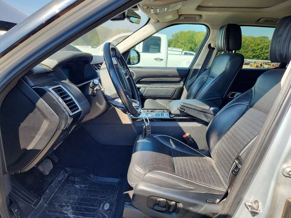 2018 LAND ROVER DISCOVERY HSE Luxury — DENT