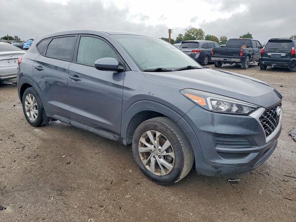 2021 HYUNDAI TUCSON SE — Passenger 3/4