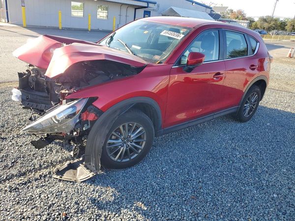 2018 MAZDA CX-5 Sport — Front 3/4