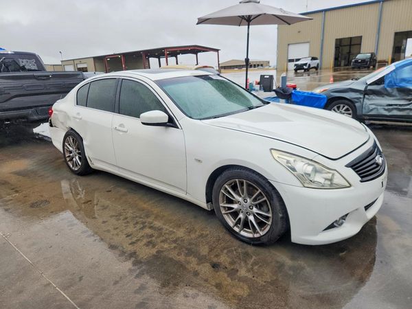 2013 INFINITI G37 — Passenger 3/4
