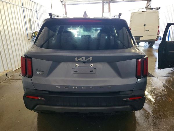 2022 KIA SORENTO S — DIRR