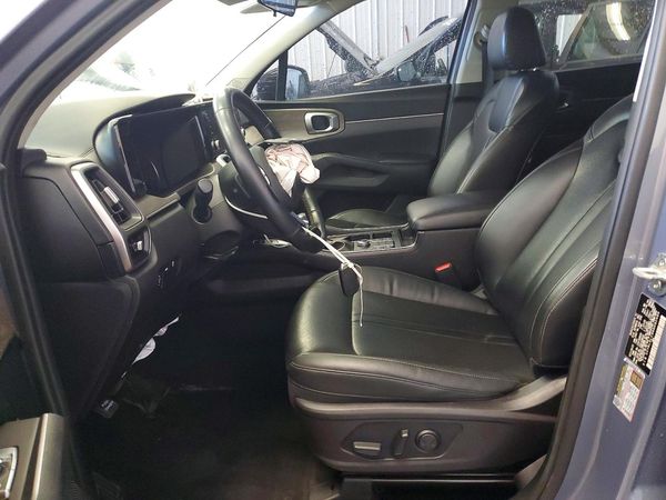 2022 KIA SORENTO S — DENT