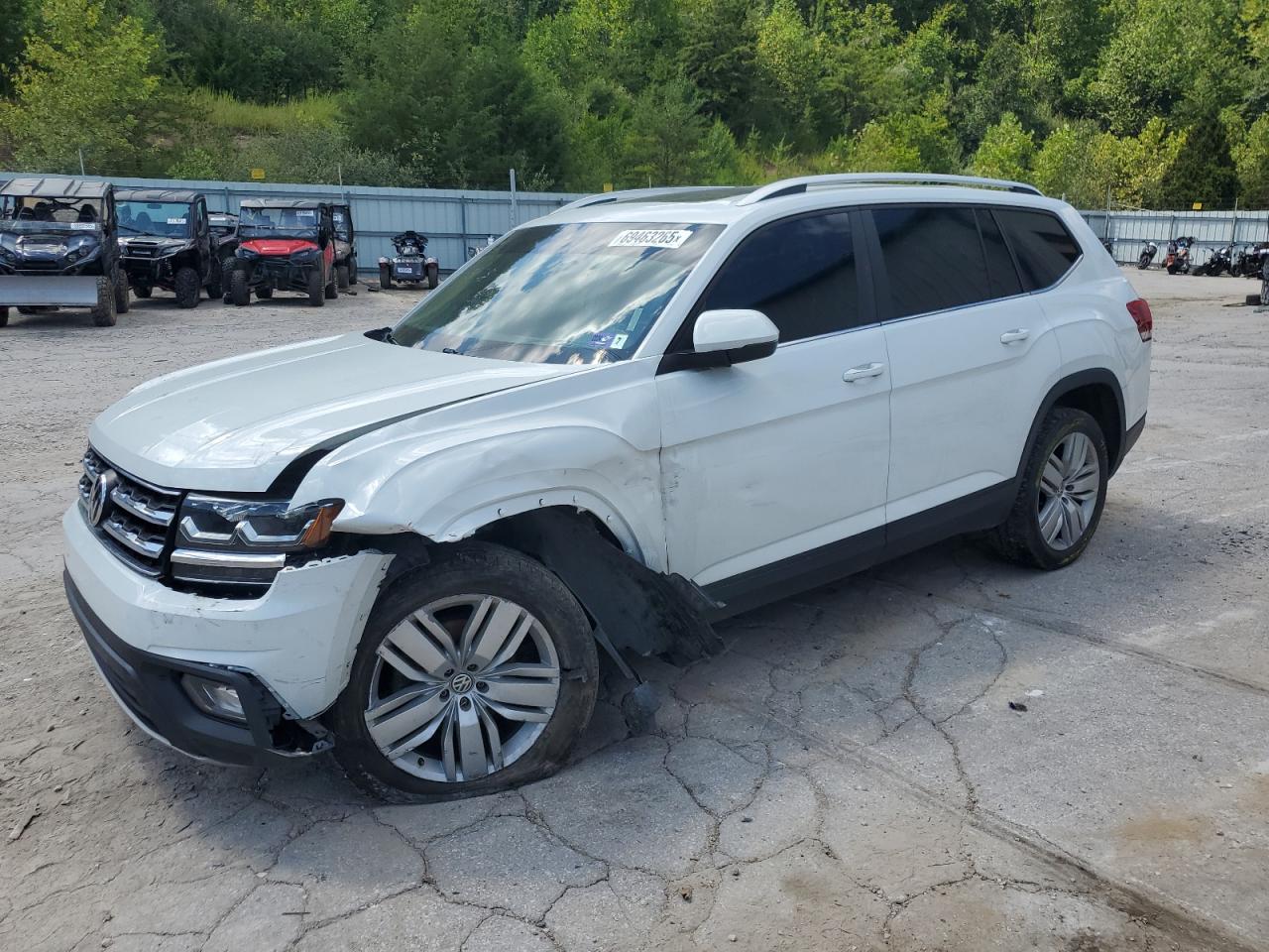 2019 VOLKSWAGEN ATLAS 4Motion SE — Front 3/4