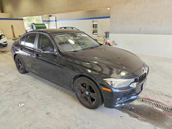 2013 BMW 3 SERIES — Passenger 3/4