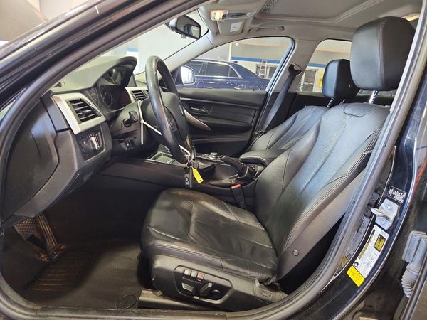 2013 BMW 3 SERIES — DENT