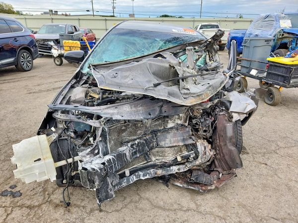 2015 TOYOTA CAMRY — DIRF