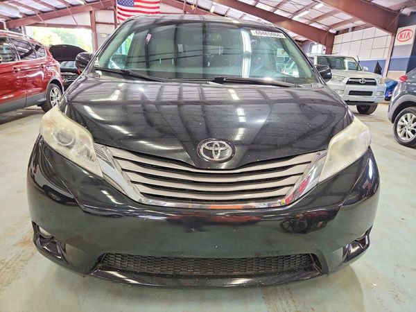 2015 TOYOTA SIENNA — DIRF