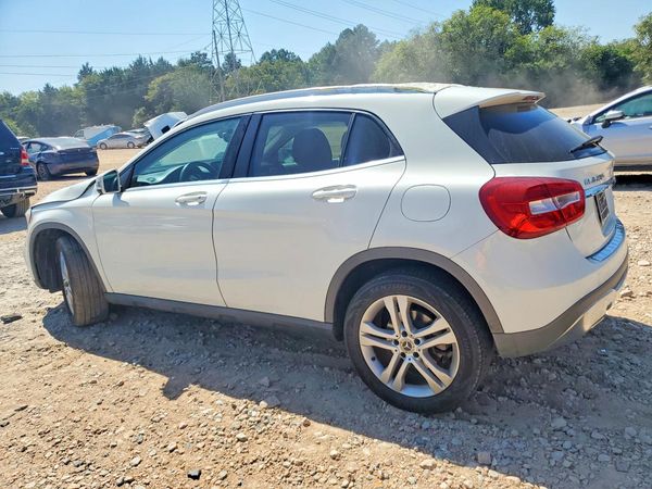 2018 MERCEDES-BENZ GLA — DSRA