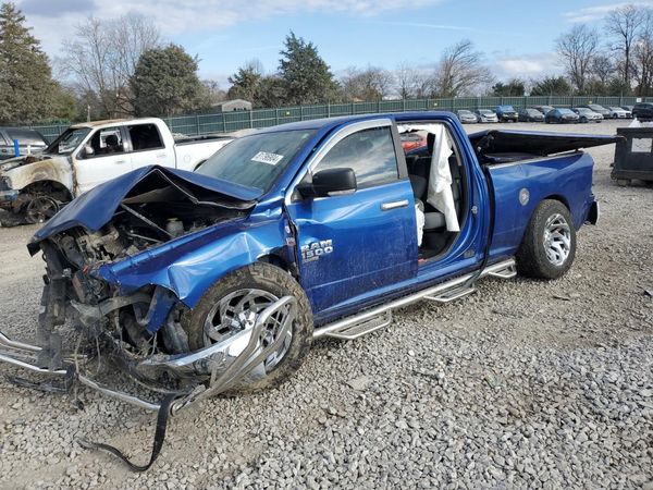 2019 RAM 1500 SLT — Front 3/4