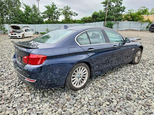 2015 BMW 528 xDrive