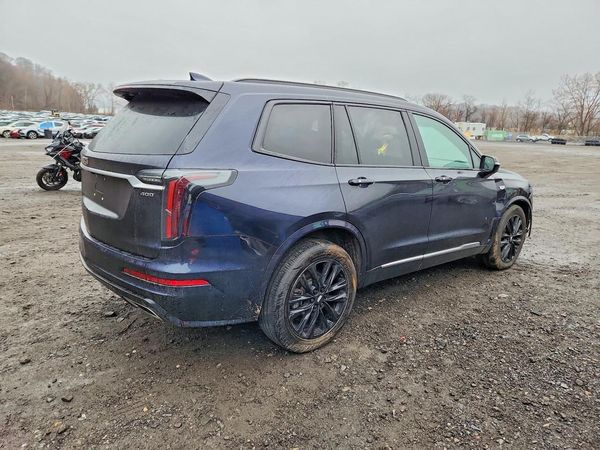 2021 CADILLAC XT6 Sport