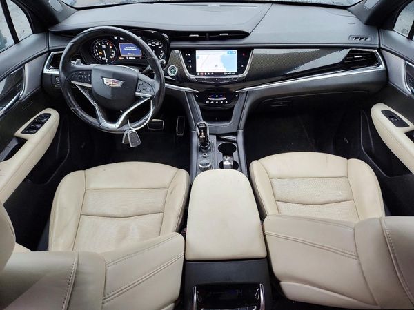 2021 CADILLAC XT6 Sport