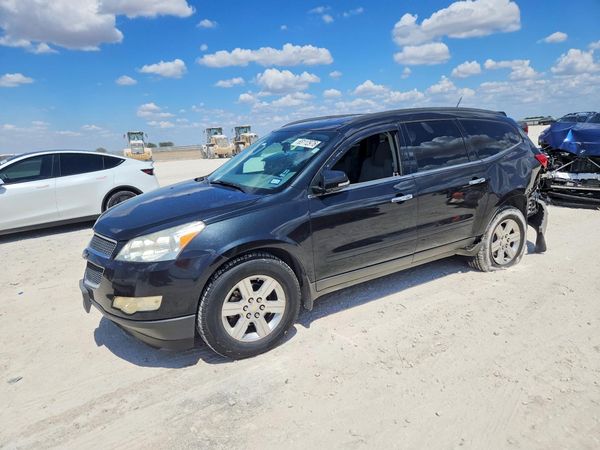 2012 CHEVROLET TRAVERSE LT — Front 3/4