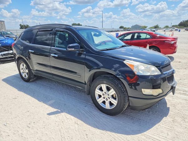 2012 CHEVROLET TRAVERSE LT — Passenger 3/4