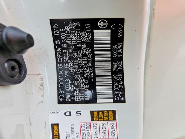 2016 TOYOTA PRIUS — VINS