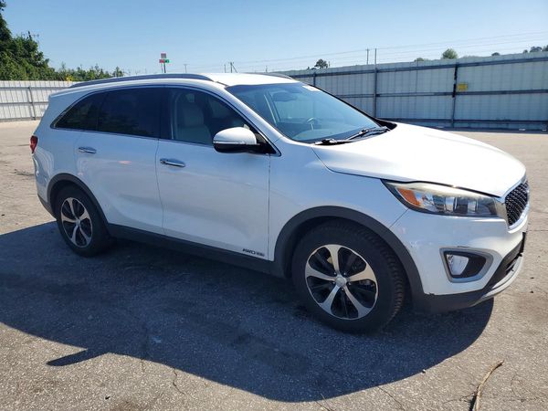 2017 KIA SORENTO — Passenger 3/4