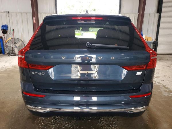 2022 VOLVO XC60 — DIRR
