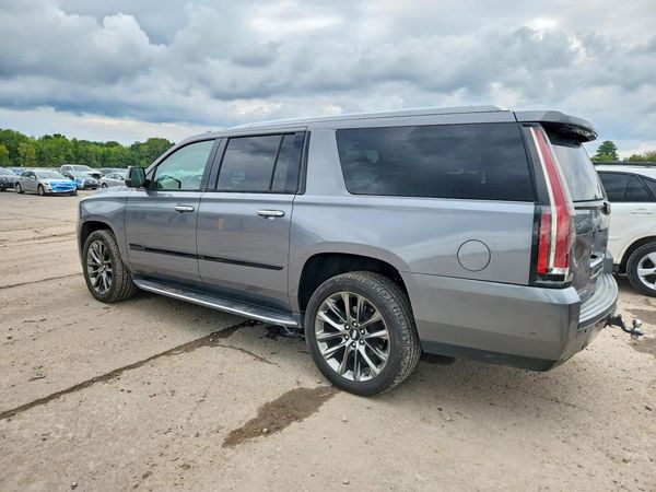 2020 CADILLAC ESCALADE ESV Luxury — DSRA