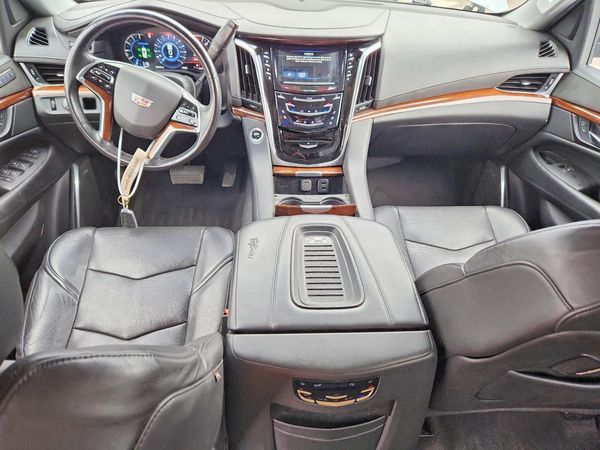 2020 CADILLAC ESCALADE ESV Luxury — CKPT