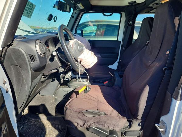 2017 JEEP WRANGLER SPORT 4X4 — DENT