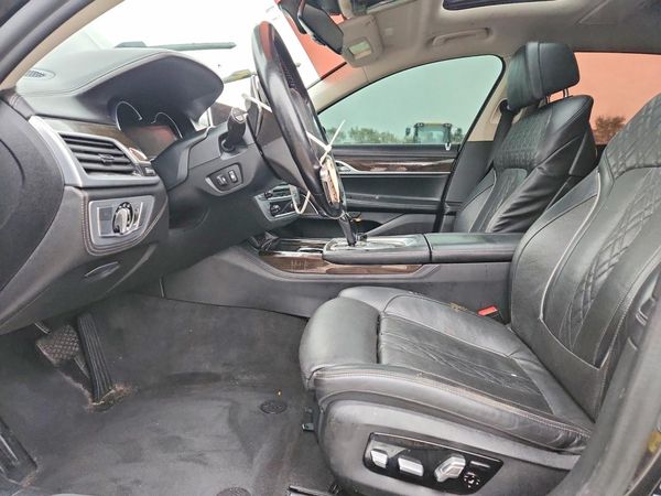 2018 BMW 7 SERIES xDrive — DENT