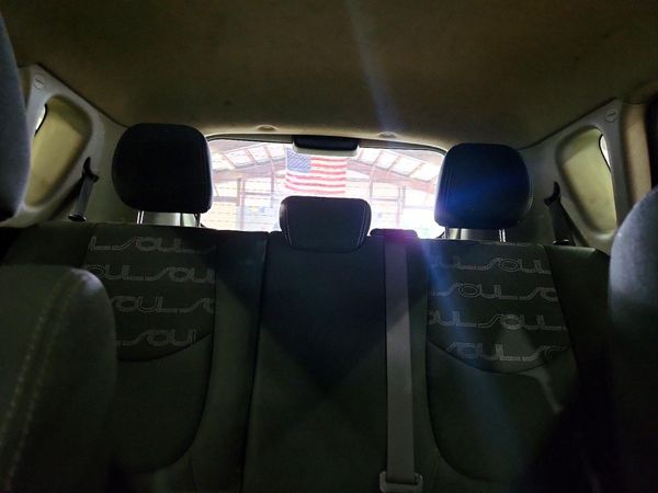 2012 KIA SOUL GL