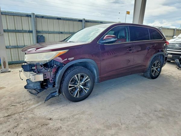 2018 TOYOTA HIGHLANDER — DSFA — Front 3/4